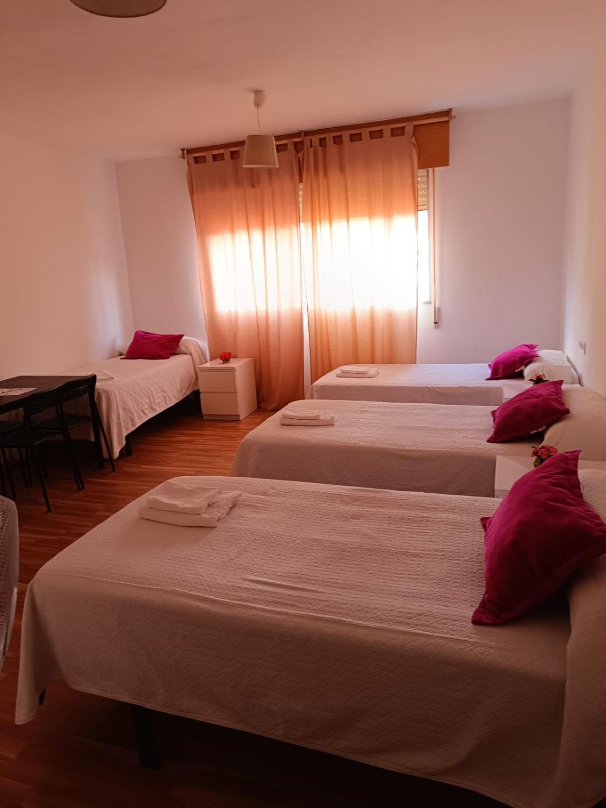 רדונדולה Pilgrim Rooms מראה חיצוני תמונה